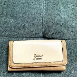 Guess wallet